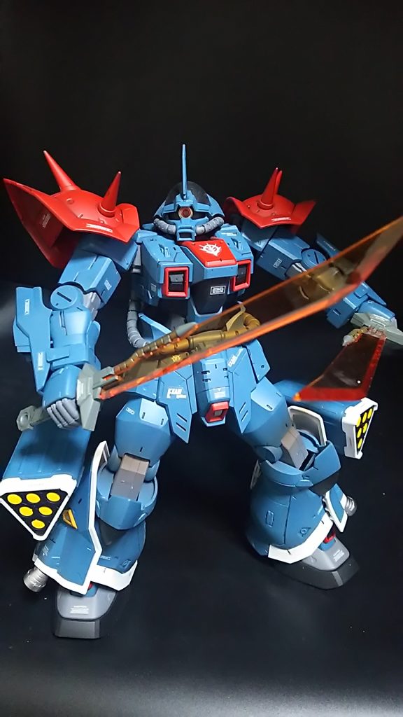 とにかくはり貼りますね！