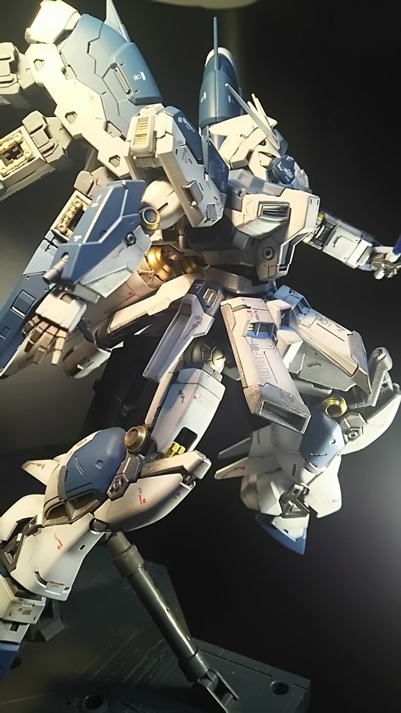 他の作品にも書きましたが!プラモデルが塗装のみでカッコよく見える!塗装のみで自分が上手くなったと錯覚するような正にそんなキットがハイニューガンダムだと思います!(俺のニューガンダム)に投稿しようと悩みましたが!余りにも普通なのでやめました!(笑)