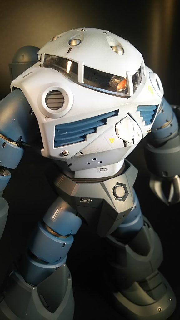 まぁ、やらなくてよいのに何故かちょいちょいスジ彫りとメタル使ってます!(笑)あと穴開けたり!(笑)