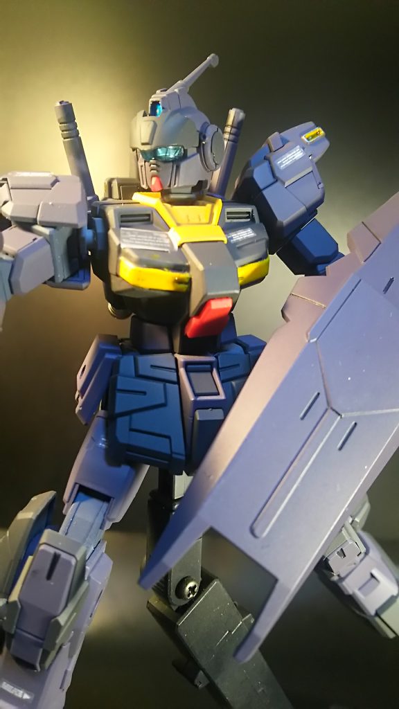 比較的に小さいHGはホントに苦手で！それでもカッコイイので、ついつい買っちゃいます！（笑）