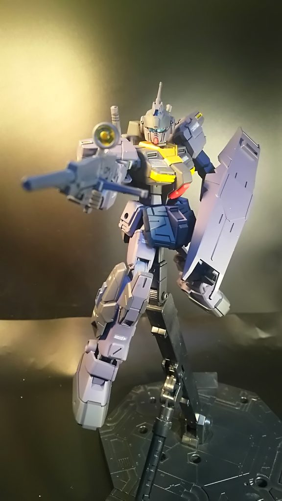 カラーリング変えようと思いましたが！ほぼ設定道理になりました！（笑）元々HGはちょい苦手で！（笑）想像力が乏しいので！（笑）