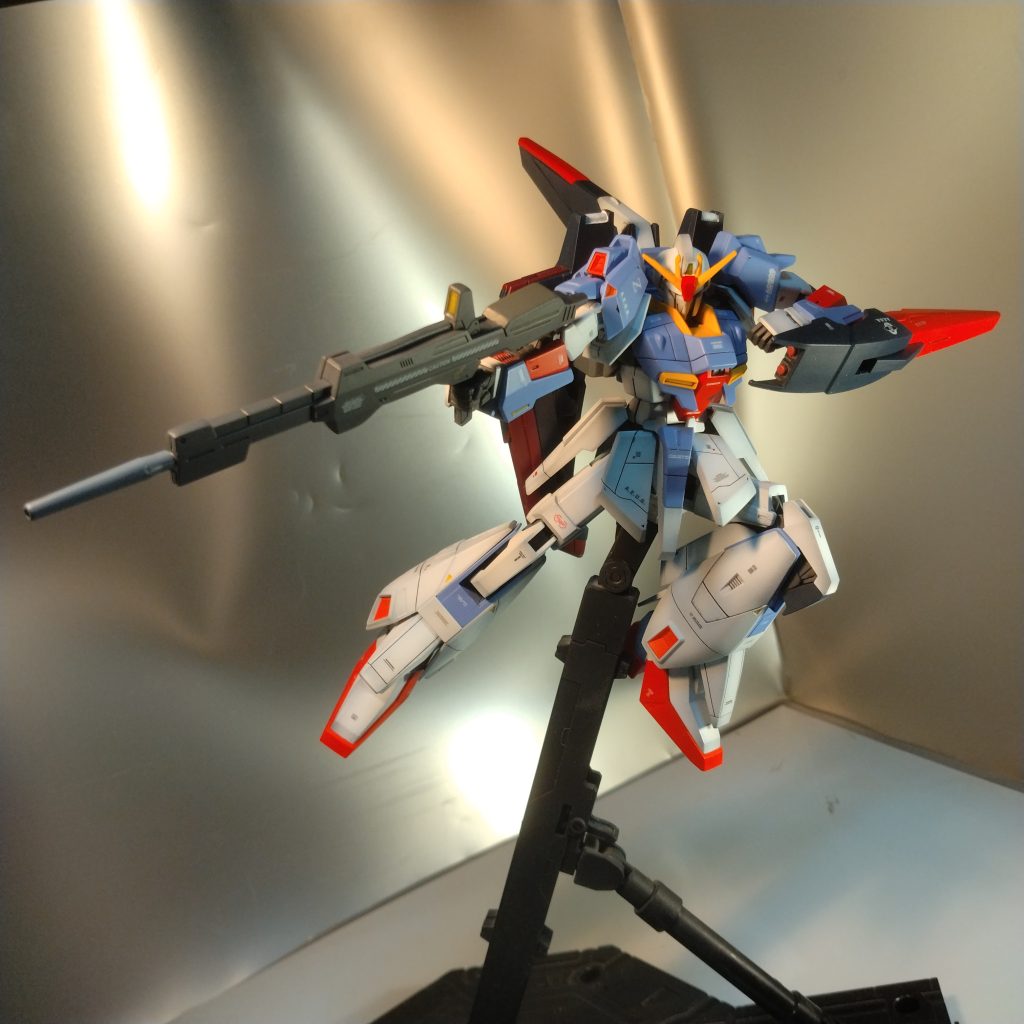 黄色やオレンジも今回は納得いくまで調色しました!普段HGをこんなに手を掛けることは滅多に無いです!(笑)メッサー以来だと思います!