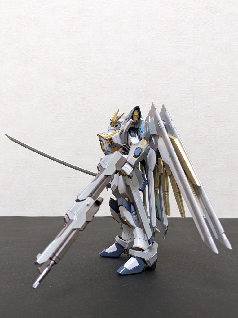 左側面ライフルはひたすら渋めに。