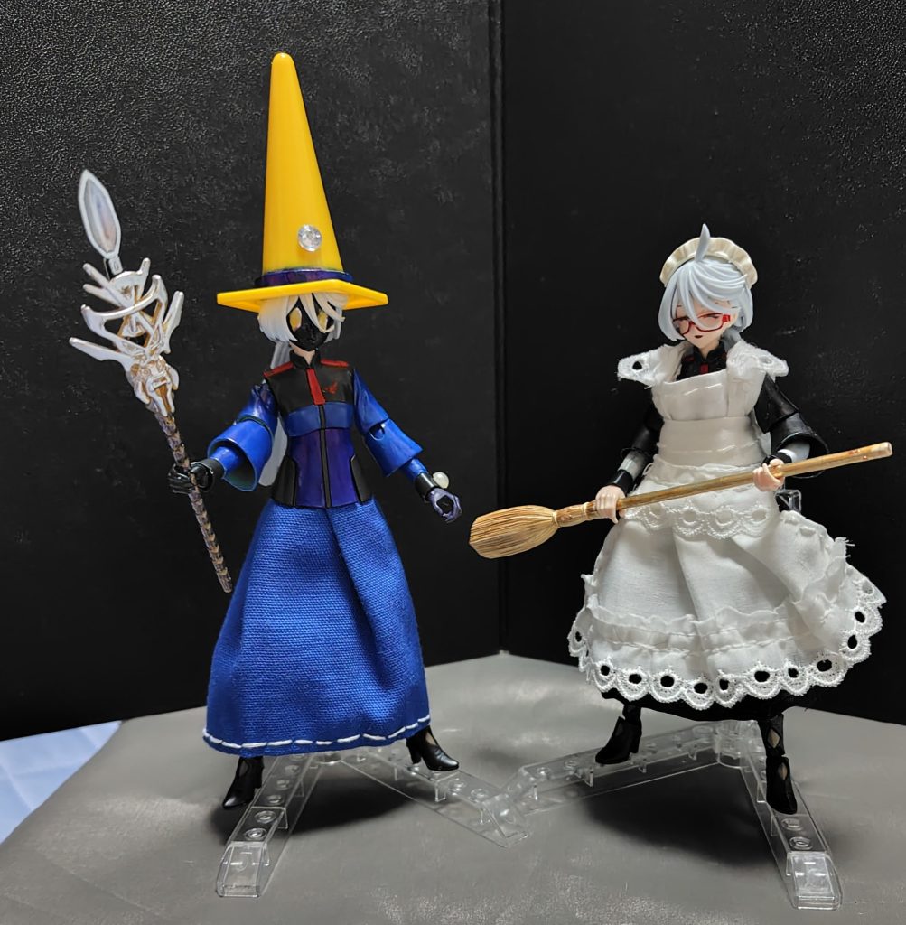 メイド服のミオリネさんと一緒にいつものミオリネさん(すっぴん)やくノ一(キツネ仮面)の格好を含めると、ミオリネさんは現在4つのジョブになる事ができる様になっていますね。