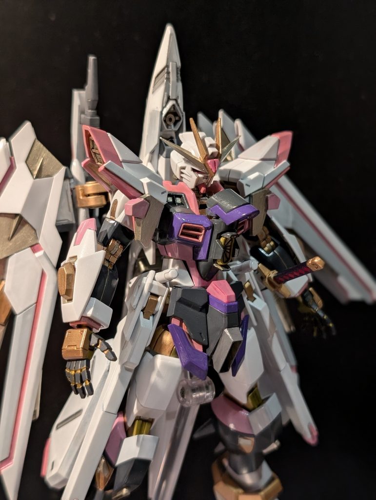 首、襟、二の腕、フロントアーマー、太腿を延長なんちゃってコクピットハッチ展開