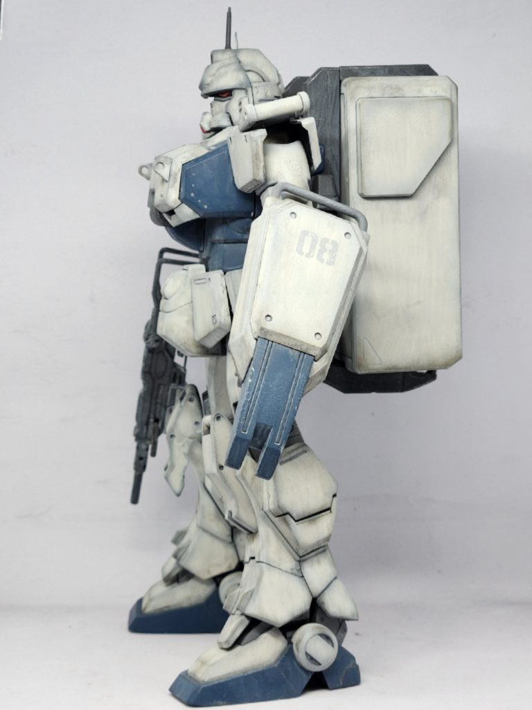 横。最初この機体に色気を感じなかったんですが...この箱‼️を背負った瞬間、たまらなくなりました(笑)