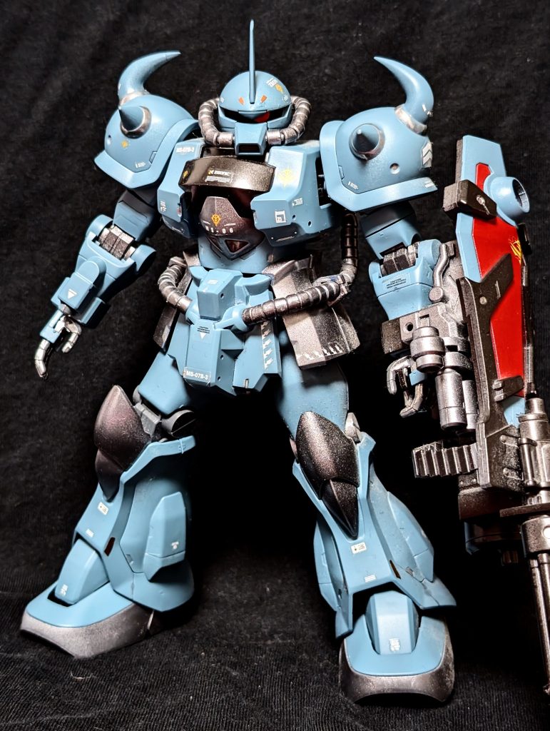 カラーリングは薄い青で統一