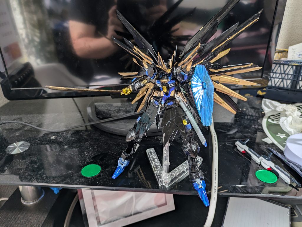 ダークナイトマイティーストライクフリーダムガンダム–5枚目/制作者：a08054661984@gmail.com