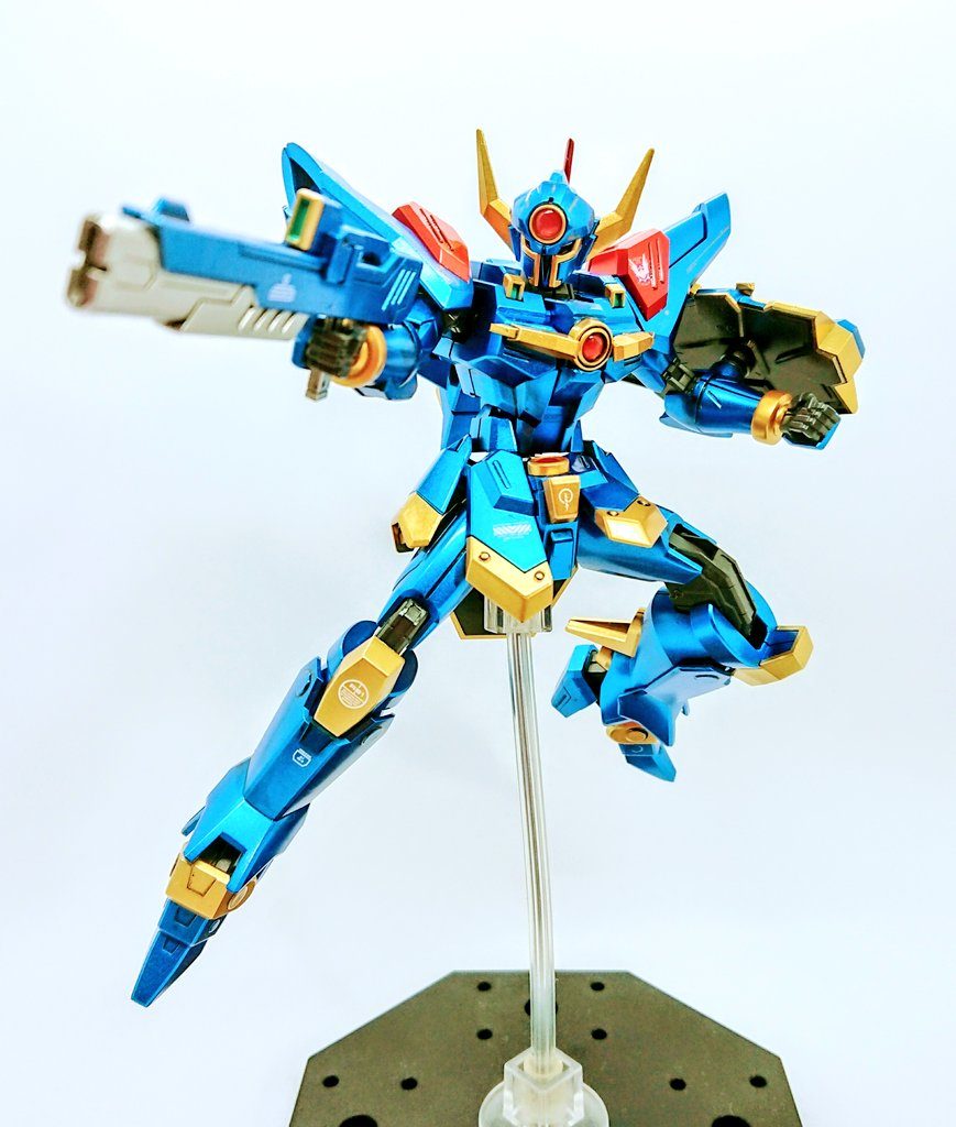 ・ライフル装備基本装備の他に『隼』、『竜殺し』、『賢者』、『天空』等の武装があるらしい