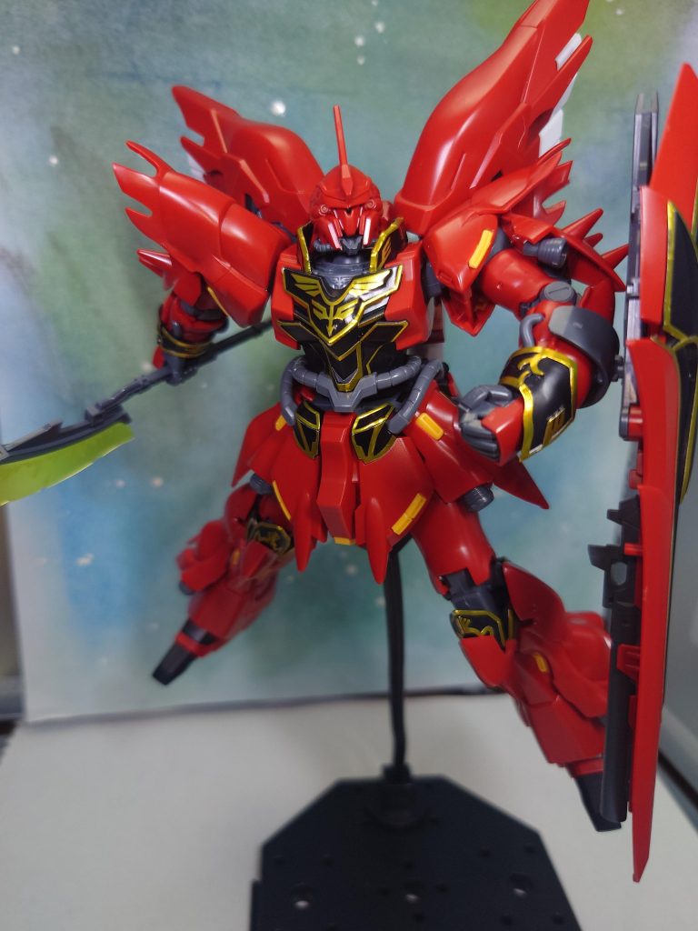 正面です( ー̀ωー́ )✧シール貼りがほんとに大変でした(´;ω;`)でも完成させると…めちゃカッコイイィ(≧∇≦)