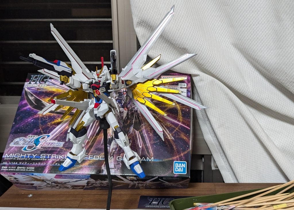 つや消し仕上げの本体とパールコートしたディフェンダーの質感の違いが出て好きな一枚です。同じ塗料でもトップコートで別物になりますよね！