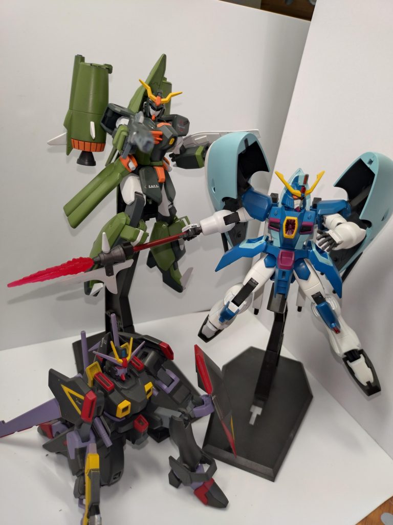 整備兵　　「カオス!?  ガイア!…アビス!!」スティング「まずハンガーを潰す！モビルスーツが出てくるぞ!!」アウル　　「ステラ！お前は左!」ステラ　　「わかった…」の登場シーンを想像しながら各機体を作りました。時間があればもう一度、種運命見返したい。