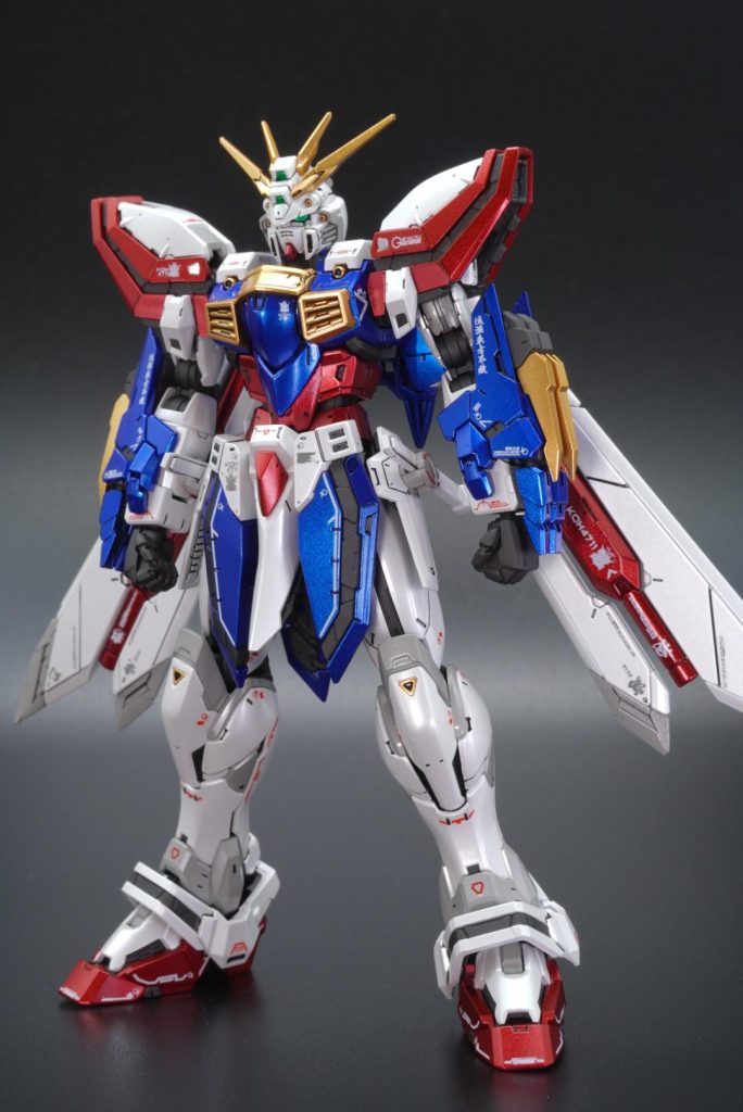 パール塗装により、チタニウムフィニッシュ風になりました。久しぶりにRGを作りましたが、最新のキットはパーツポロリとかなくて良かったです。 