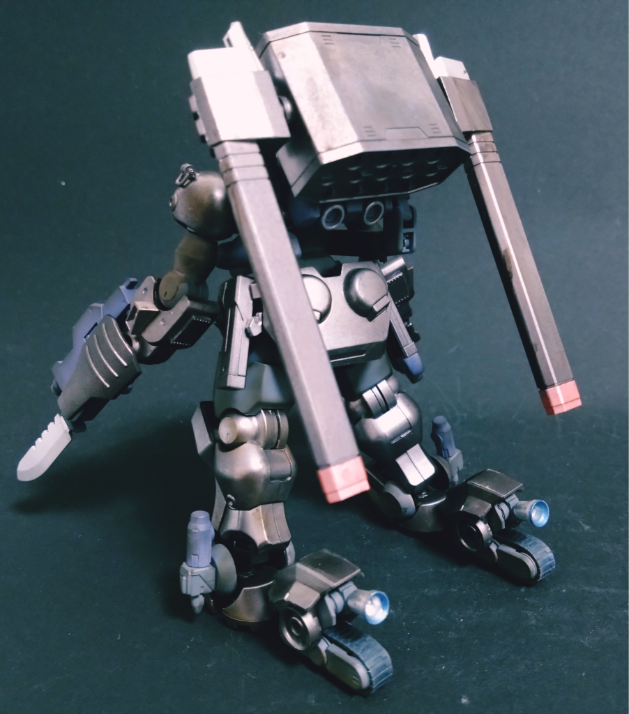 ターボカスタムのように脚部にバーニアつけました。