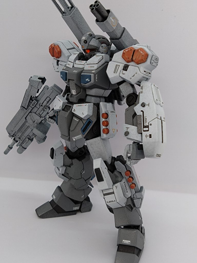 全体に軽くパネルラインを追加