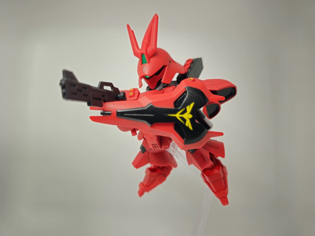 ビームライフルがペラペラなのが気になりますシールドエンブレムはガンダムデカール72 ネオ・ジオン軍MS用を使用