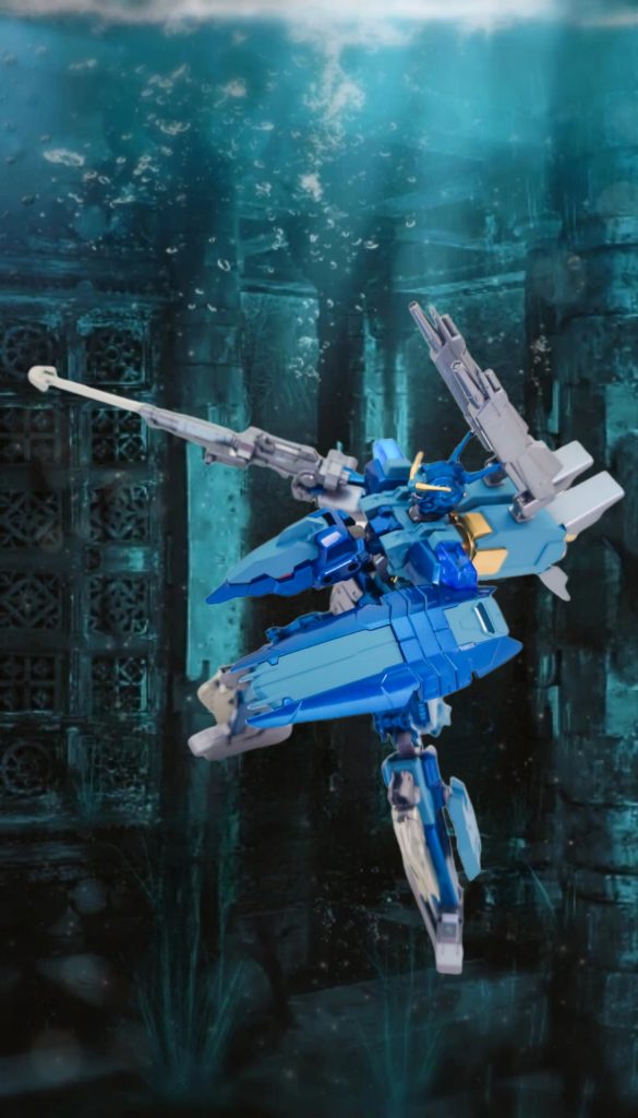 ということで、風と海を支配する悪魔ガンダムフォカロルでした。海の怪物「リヴァイアサン」モードは、試行錯誤を繰り返してようやく納得いく形にできたので、とても満足しております。