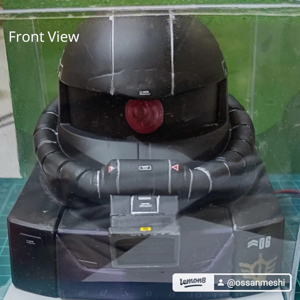 正面から見た図です。専用ケースも自作