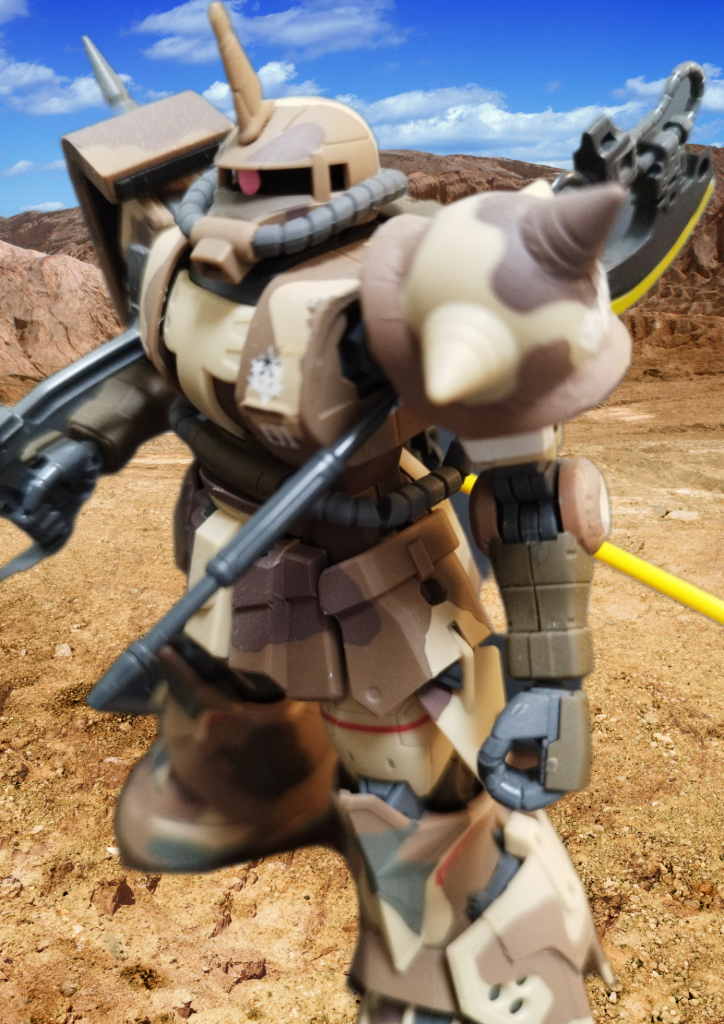 デカール地獄です。バンダイさんはユーザーへ挑戦状を叩きつけてきましたね、と思いながらデカール貼りました。マークセッターをベチャベチャにしたにも関わらず、曲面もまぁまぁあって押し付けてもシワは消えず。ホントはカッターで切込み入れればいいんでしょうけど、柔らかいのと曲面でうまくなじませることが出来ず。10年後は上手く出来てるだろうと言い聞かせて貼りました。