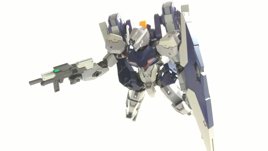 関節も良く動くし、モールドも入れ易い良いキットでした。