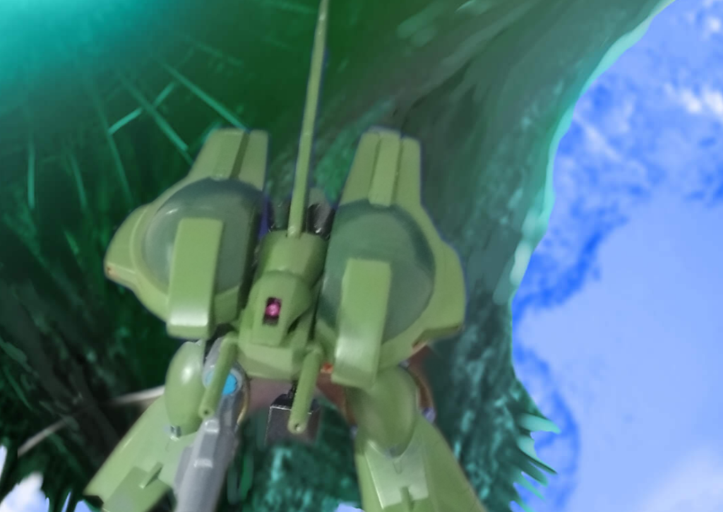 パラオから飛び立つガザD、のイメージ。