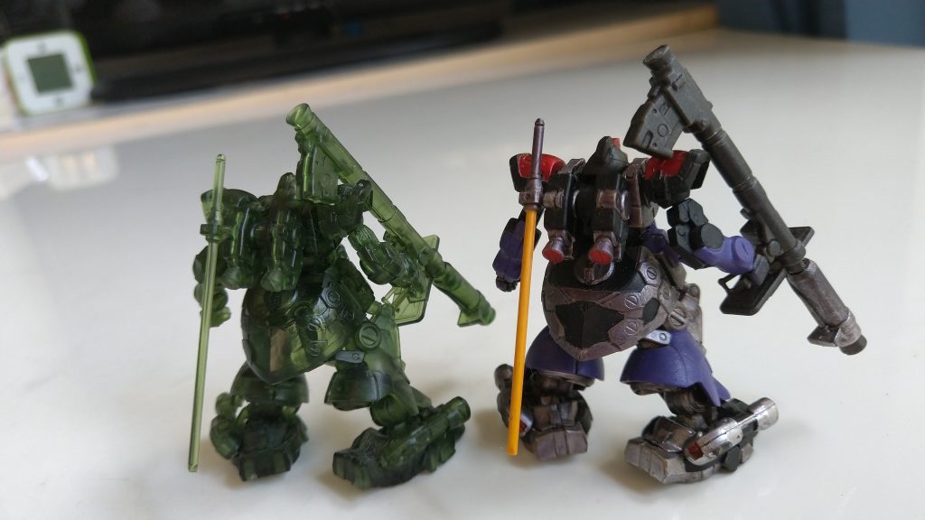 phase2~4は、とりあえず1セット+αくらい買ってます。とりあえず塗りだけで、稼働や変形など皆さんの様にはいけません(笑)しかし、これは良いデサインですよね。このデサインでHG化お願いしたいくらいです。