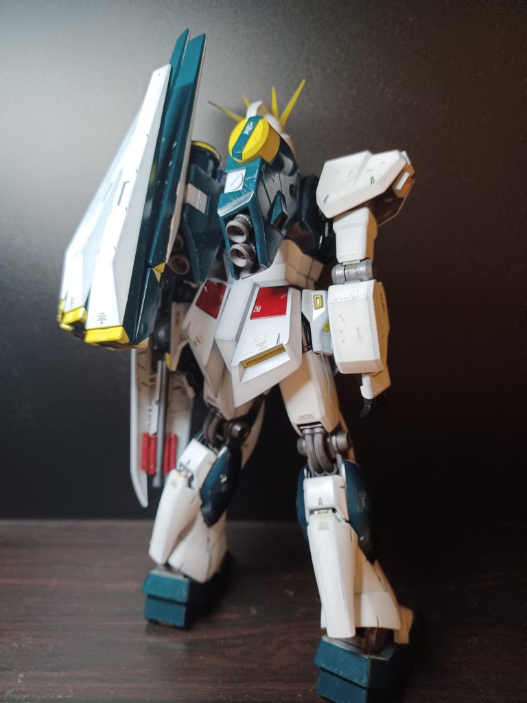 ジオラマを製作してみようと思ったときがあって映画を観ながらダメージ表現が追加されました