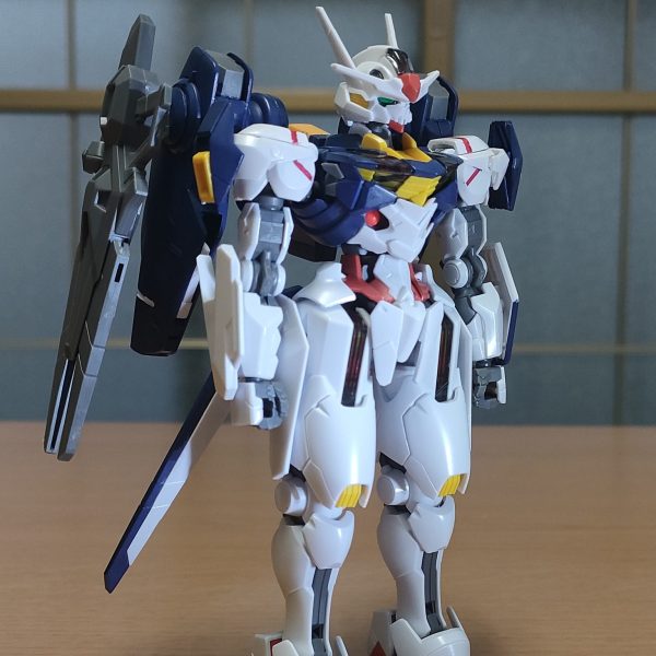 ガンダムエアリアル・フライトユニット装備