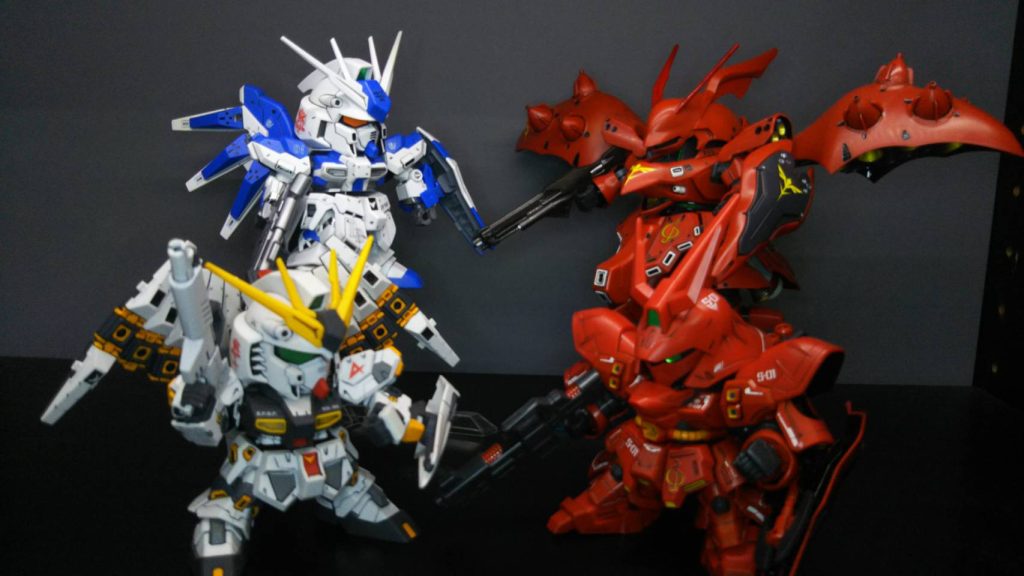 Hi-νガンダムとナイチンゲールも。ナイチンゲールだけクロスシルエットですねw