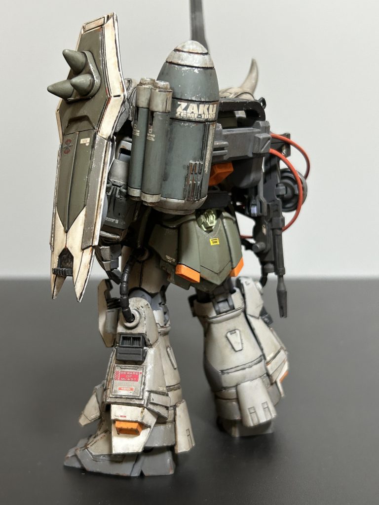 最初はSEEDのザク(笑)って感じだったけど いやいやこれはカッコイイ! しっかり作ろう 作らねば!!