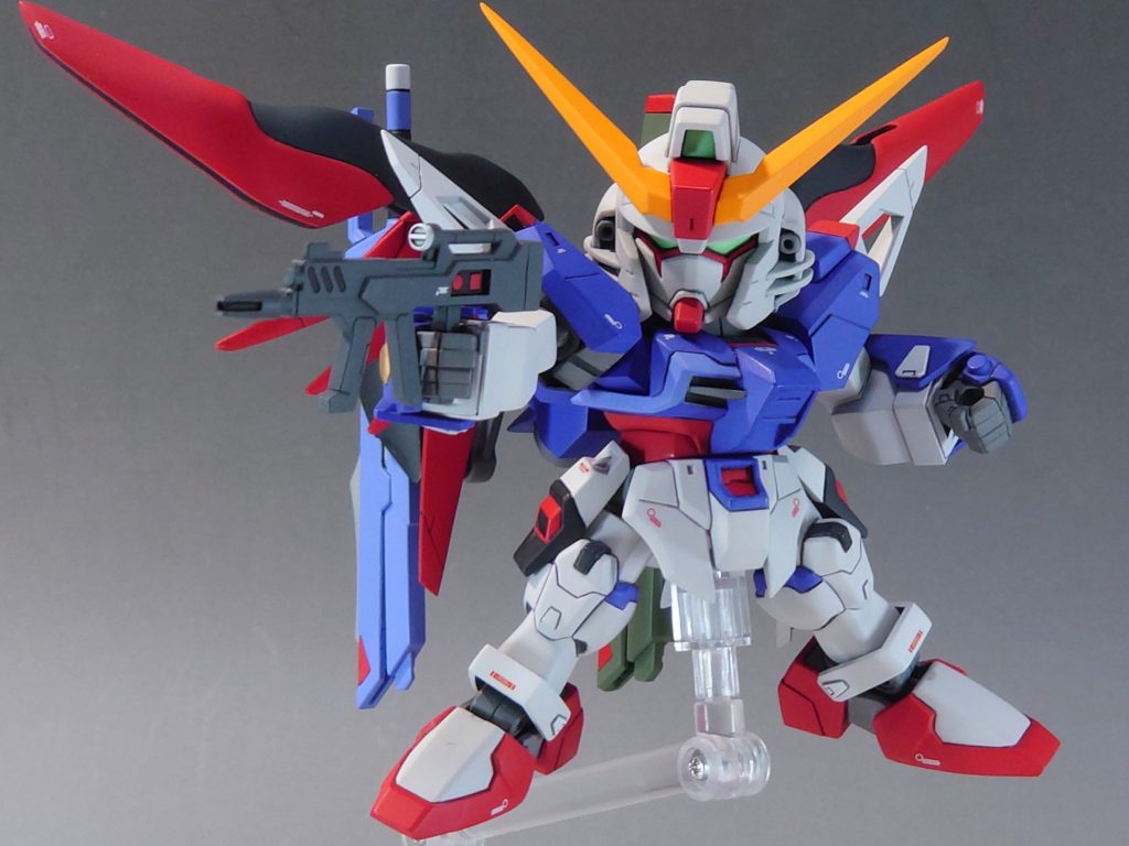 各部のディティールは色んなデスティニーの商品を参考にしてます。