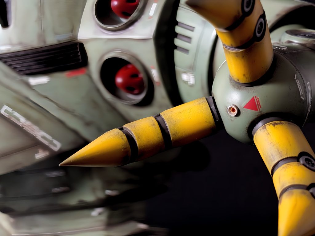 腕部バルカン砲を勝手に増設これくらいの武装はあってもバチは当たらないはず