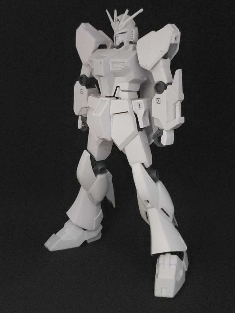 デカール貼りの前真っ白