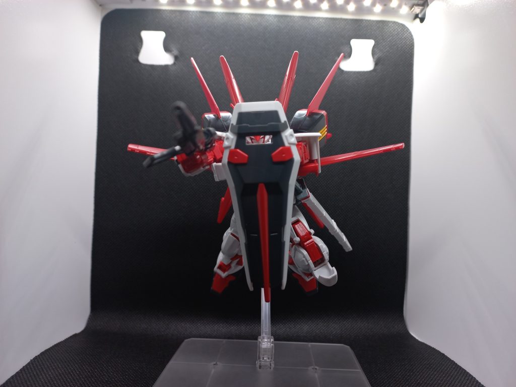 最後にシールドを構えて、正面から。