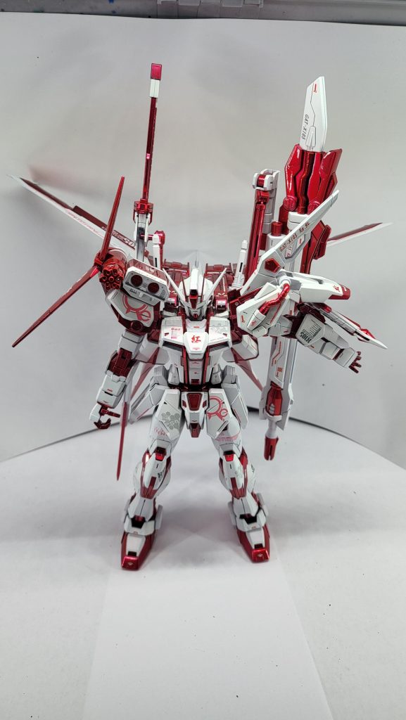 パーフェクトストライクガンダムRe.紅です!リサーキュレーションからRe.を取り赤色なので紅とつけました。