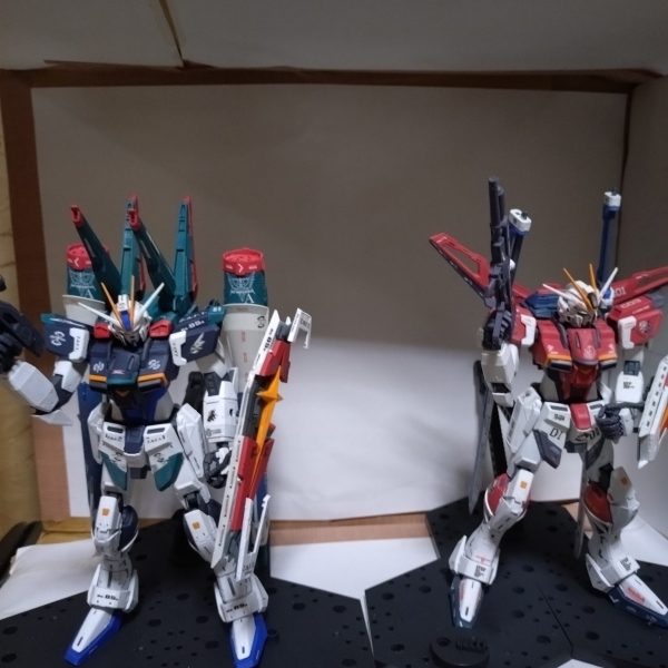 ブラスト、ソードインパルスガンダムの２体