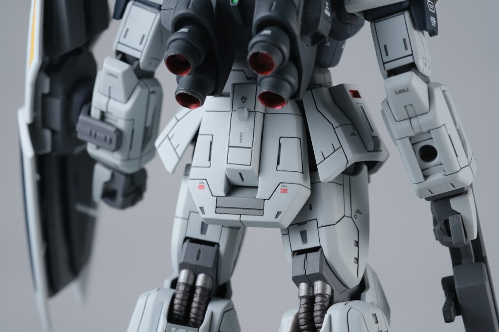 おしり。平らだったので彫りやすかったです。