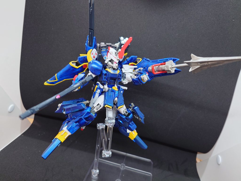 もちろんパイルバンカーは伸びます。ビームが効かない?吶喊力を上げて物理で壊せばいいじゃん(脳筋)