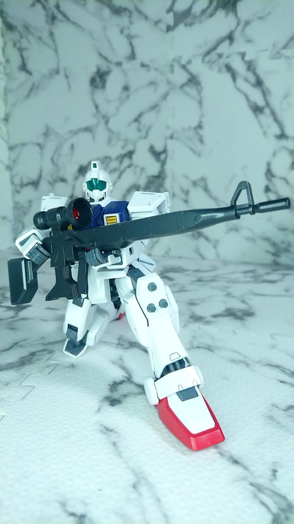 薄黄色とオレンジよりは全然こっちの方が格好良いですね