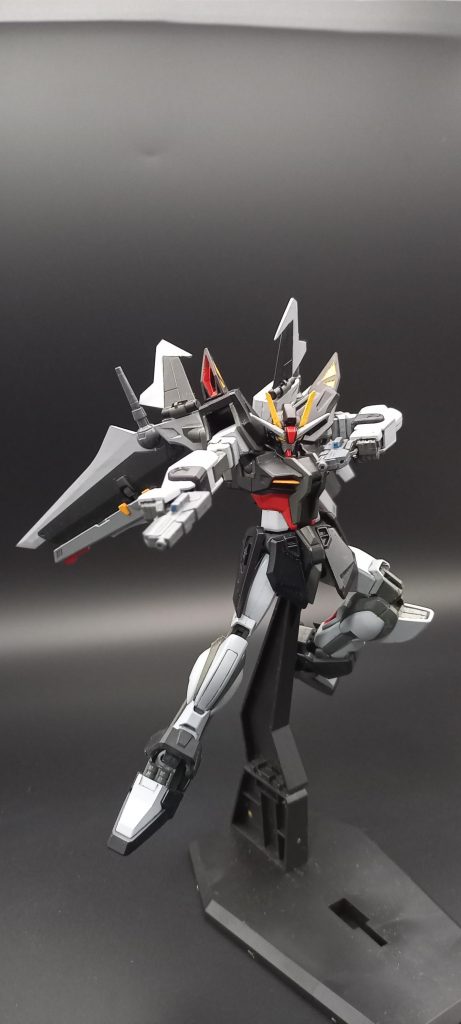 ストライクノワール–2枚目/制作者：パイルばんかー