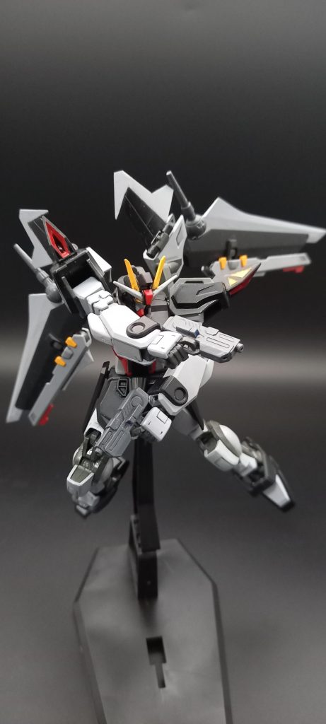 ストライクノワール–3枚目/制作者：パイルばんかー