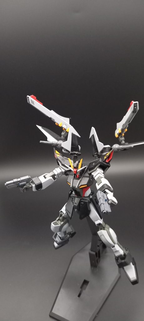 ストライクノワール–4枚目/制作者：パイルばんかー