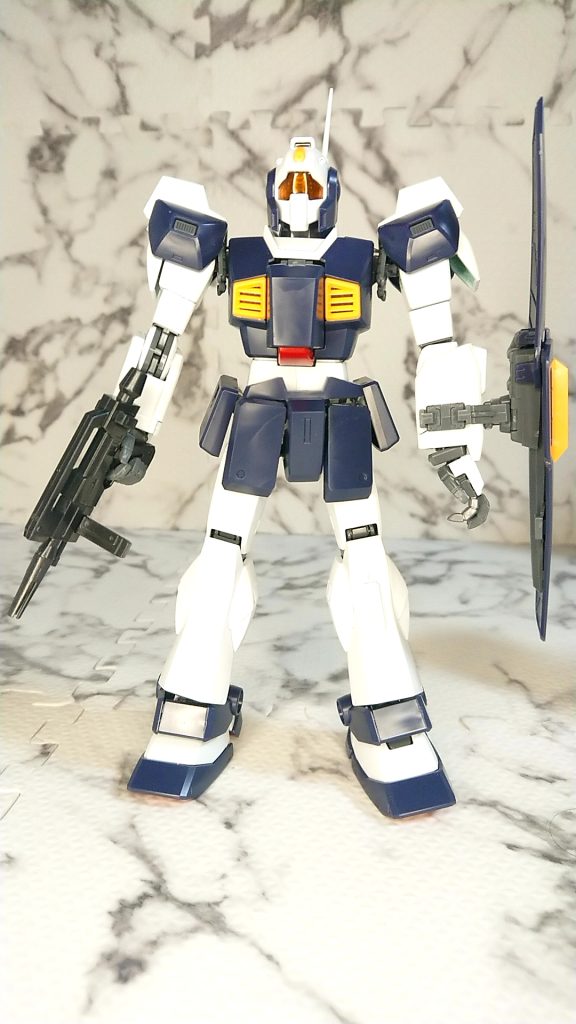 これは単純に緑を真っ白に塗装した状態です