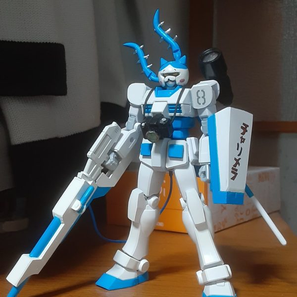 ハチワレガンダム