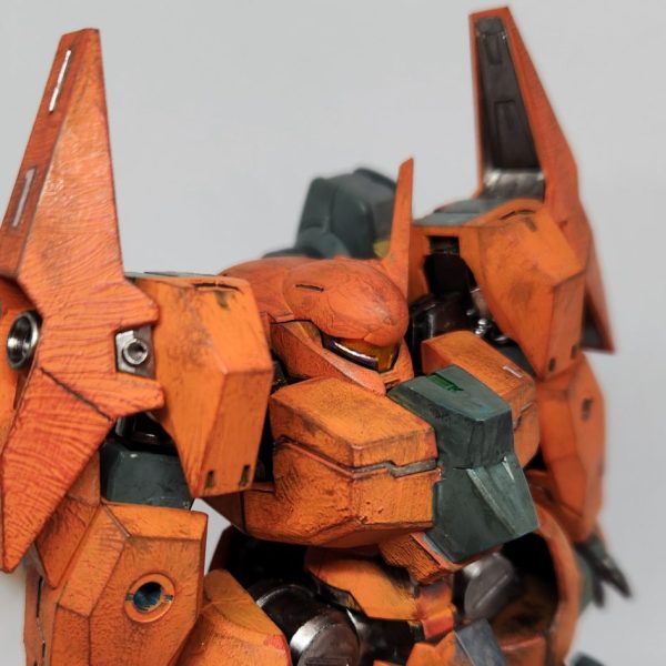 【オリジナルミキシング】地球脱出して300年。輸送艦に拾われたゲーマーなあたいは格納庫の置物だった機体に乗って色々やってたらエース扱いになってました。より〜グランシード(またはグランドロア)