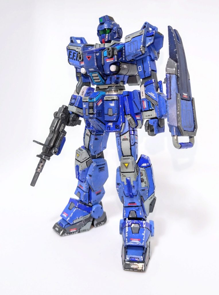 いつものあおり風ポーズ。ポーズも設定画に寄せようとしたんですが見栄え良くないので足の角度はこちらに。