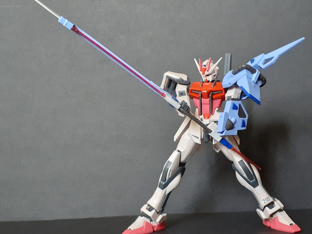 EGでは両手持ちし辛いのでこちらの方がしっくりくる