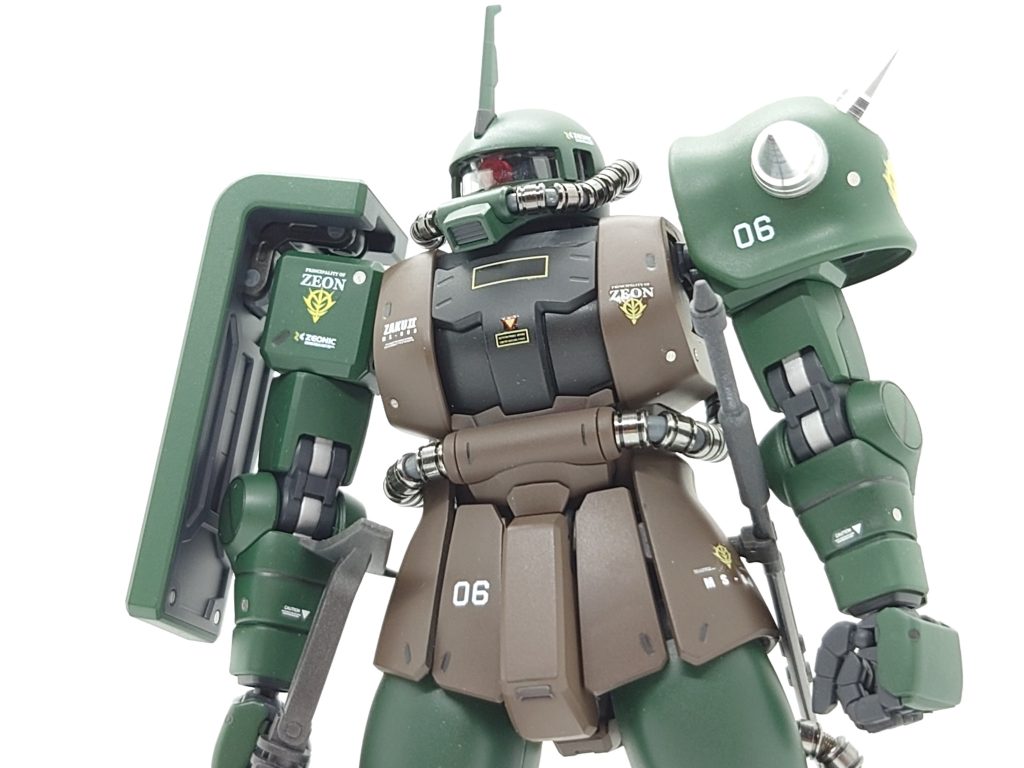 メタルパーツを足して金属色を使うことで少しは重厚感出せたかな?この辺の表現方法は今後の課題です。最後までご覧いただきありがとうございました。