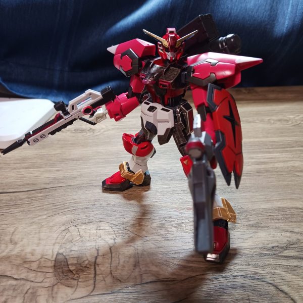 イージスインパルスガンダム