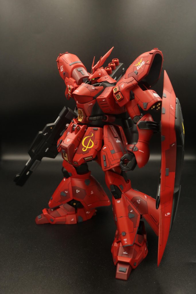 HGUCサザビー–2枚目/制作者：ヒロハル